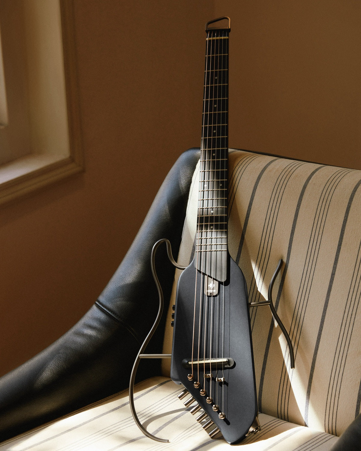 Donner HUSH-I Silent Acoustic Guitar Kit for Travel
