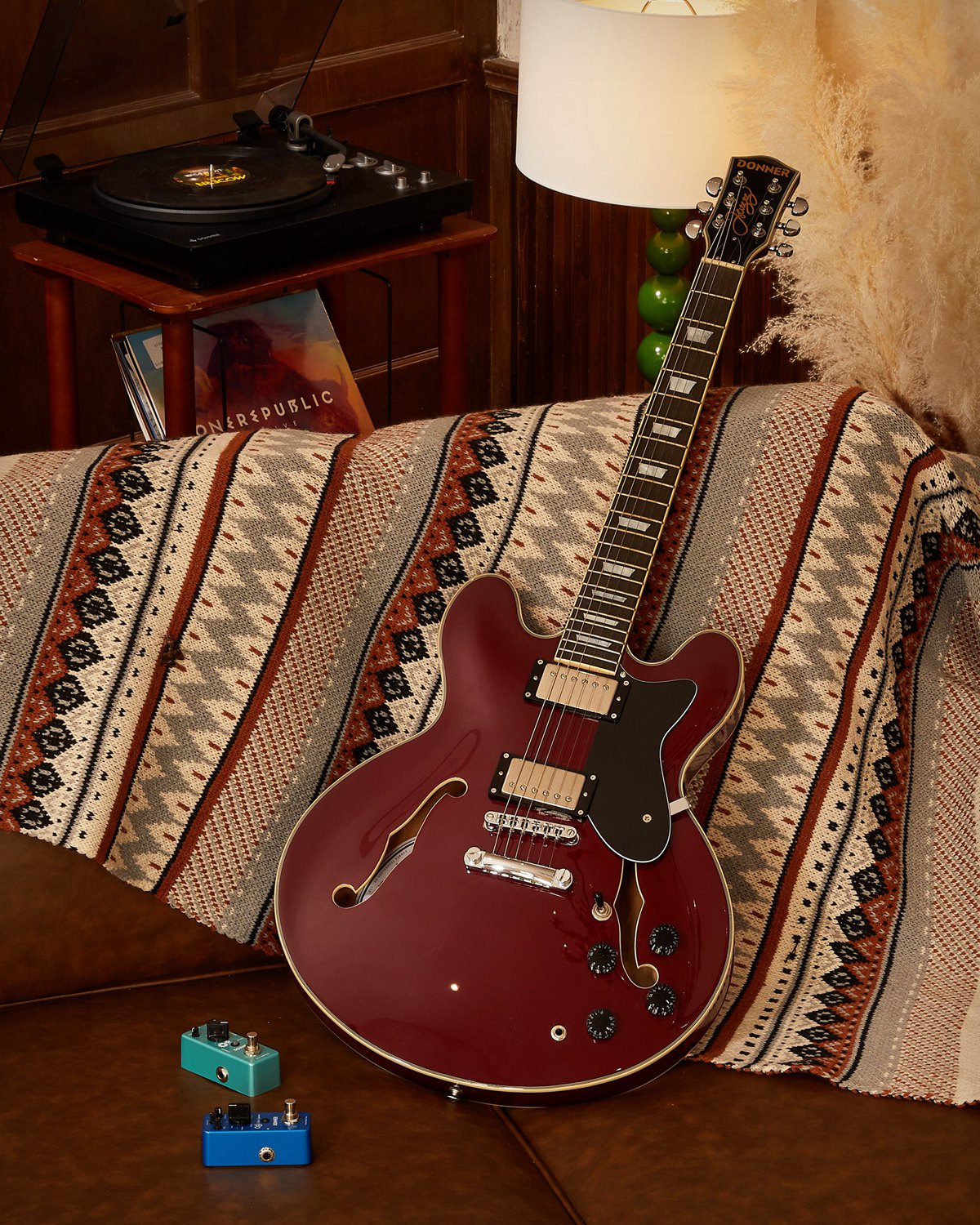 Donner DJP-1000 セミアコ ES335タイプ程度良 DJP-1000 Semi-Hollow Jazz Guitar with Coil-Splitting & H-H
